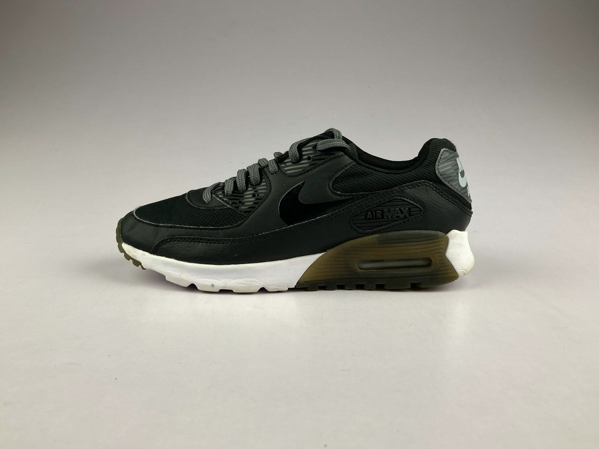 Nike Air Max 90 Ultra Essential 'Black/Dark Grey'-Sneakers-Athletic Corner