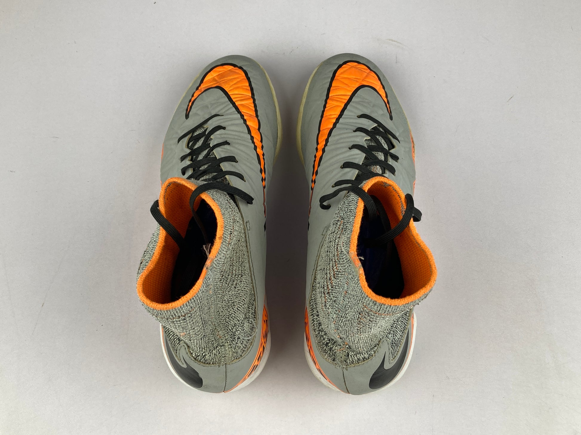 Shoes that are available online in Pakistan at athleticorner.com