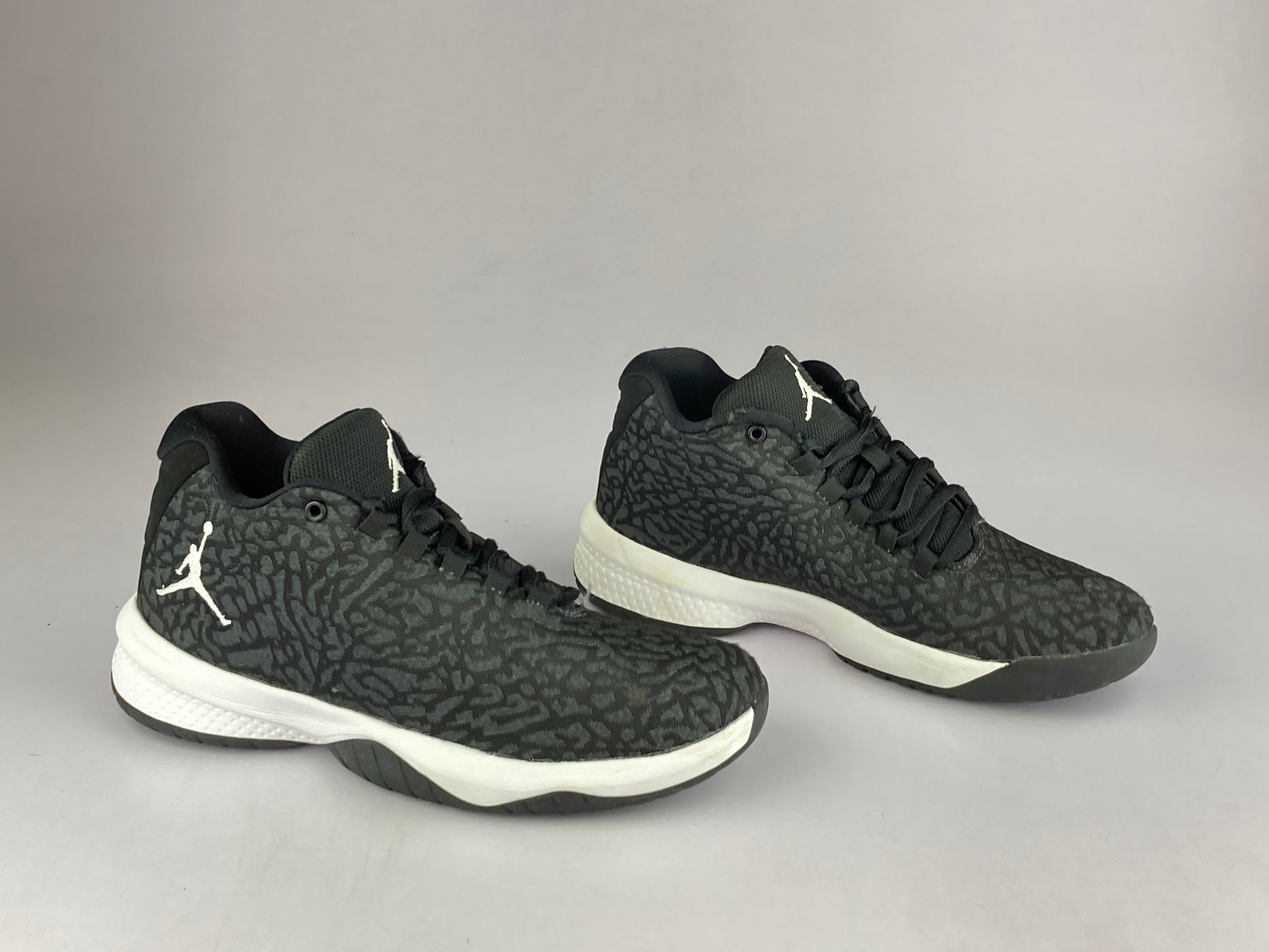 Shoes that are available online in Pakistan at athleticorner.com
