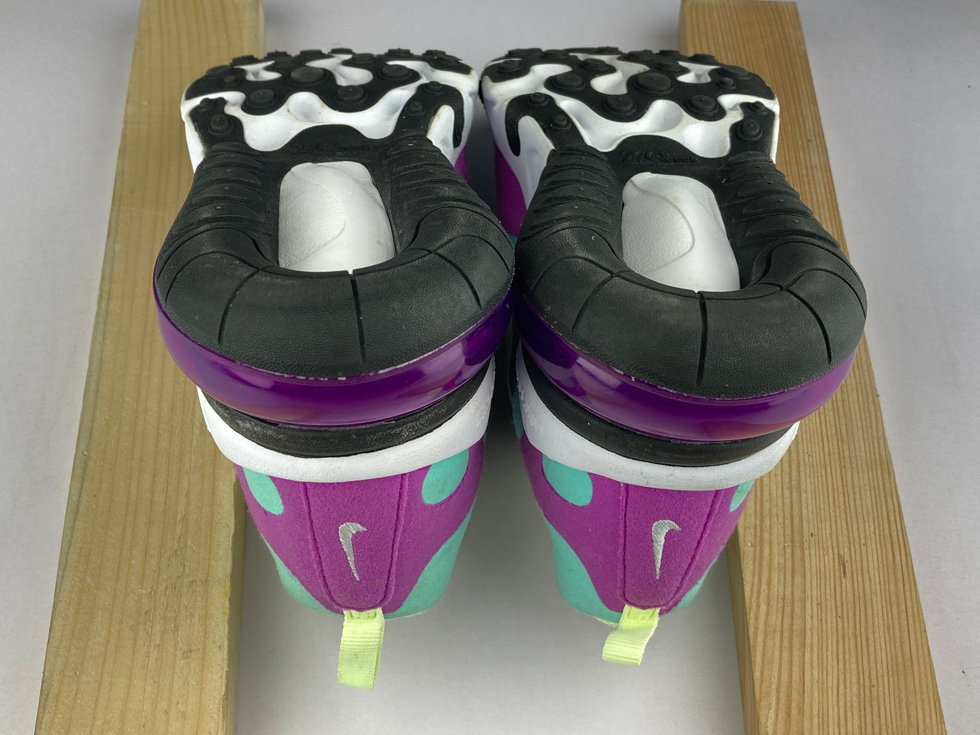 Nike Air Max 270 React 'Gunsmoke Aurora Violet' BQ0103-007-Running-Athletic Corner