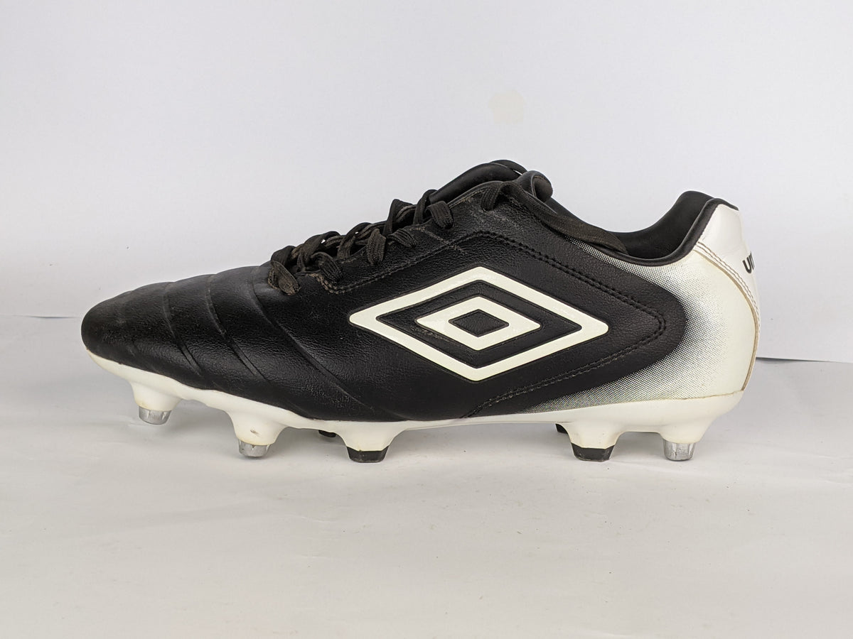 Umbro Calcio SG 'Black/White
