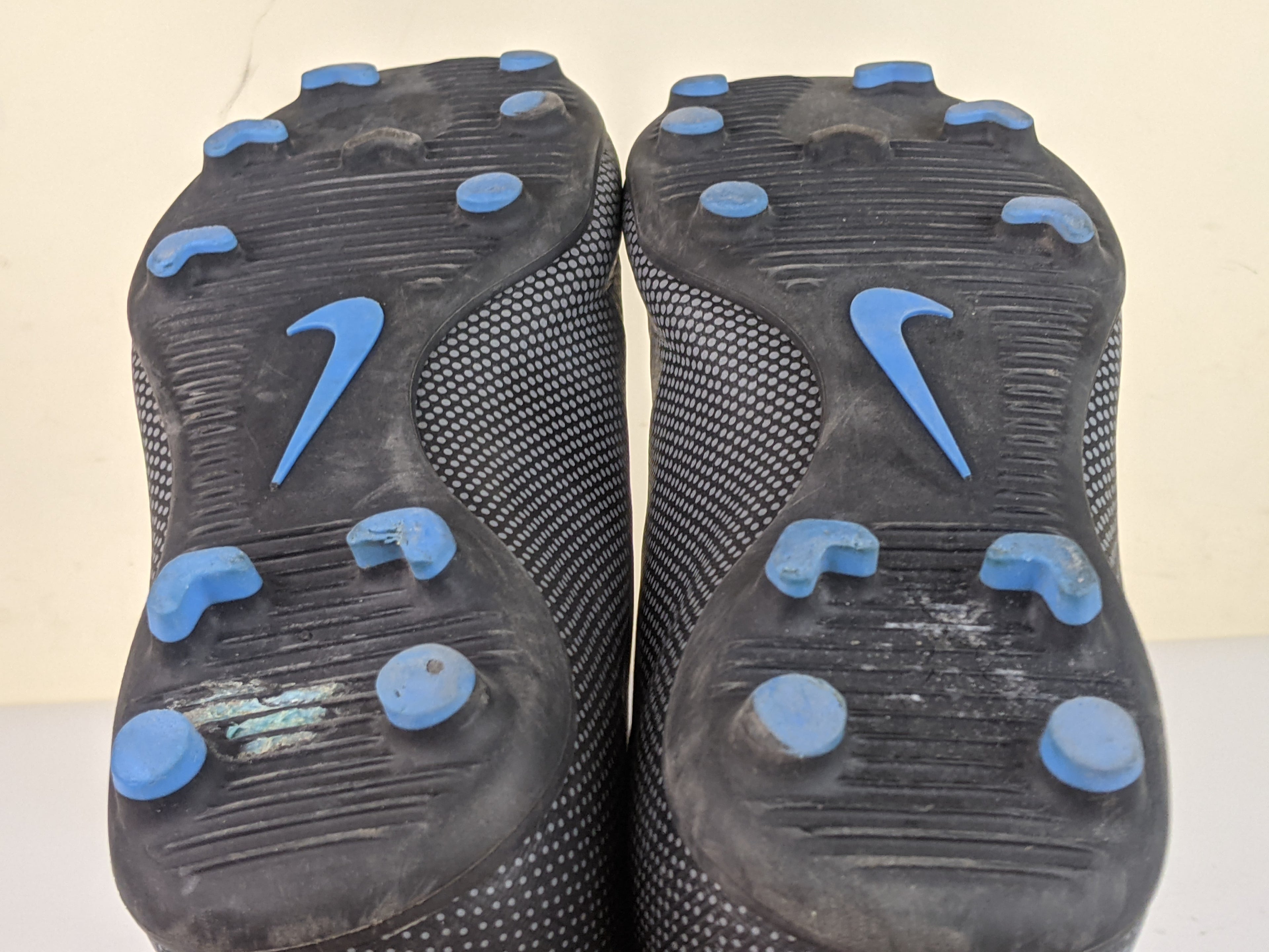 Nike Bravata FG 'Grey/Black