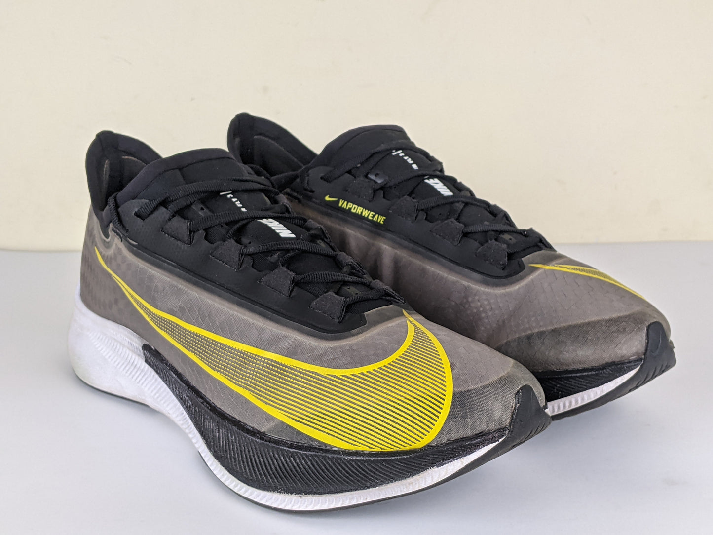 Nike Zoom Fly 3 'Black Opti Yellow'