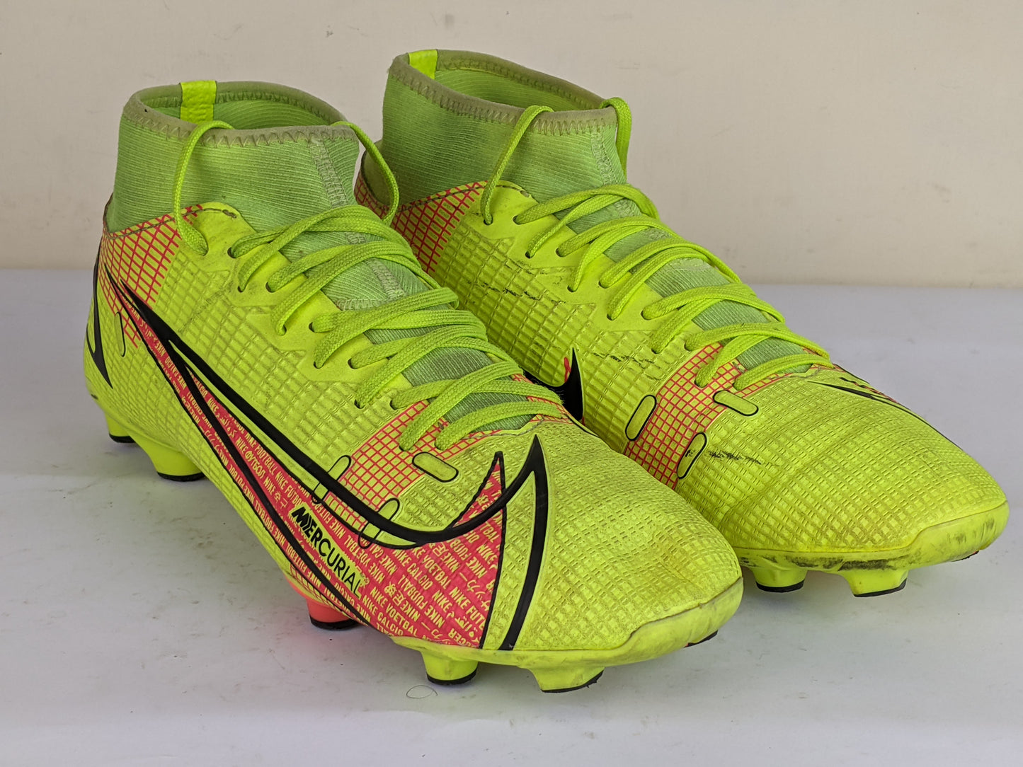Nike Mercurial Superfly 8 Academy MG Motivation - Volt/Black/Bright Crimson
