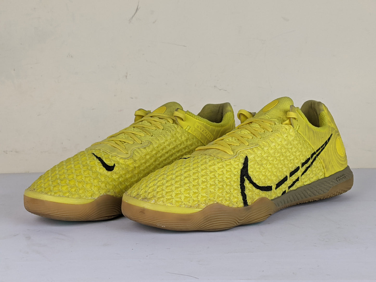 Nike React Gato IC Small Sided - Opti Yellow/Black/Gum Light Brown