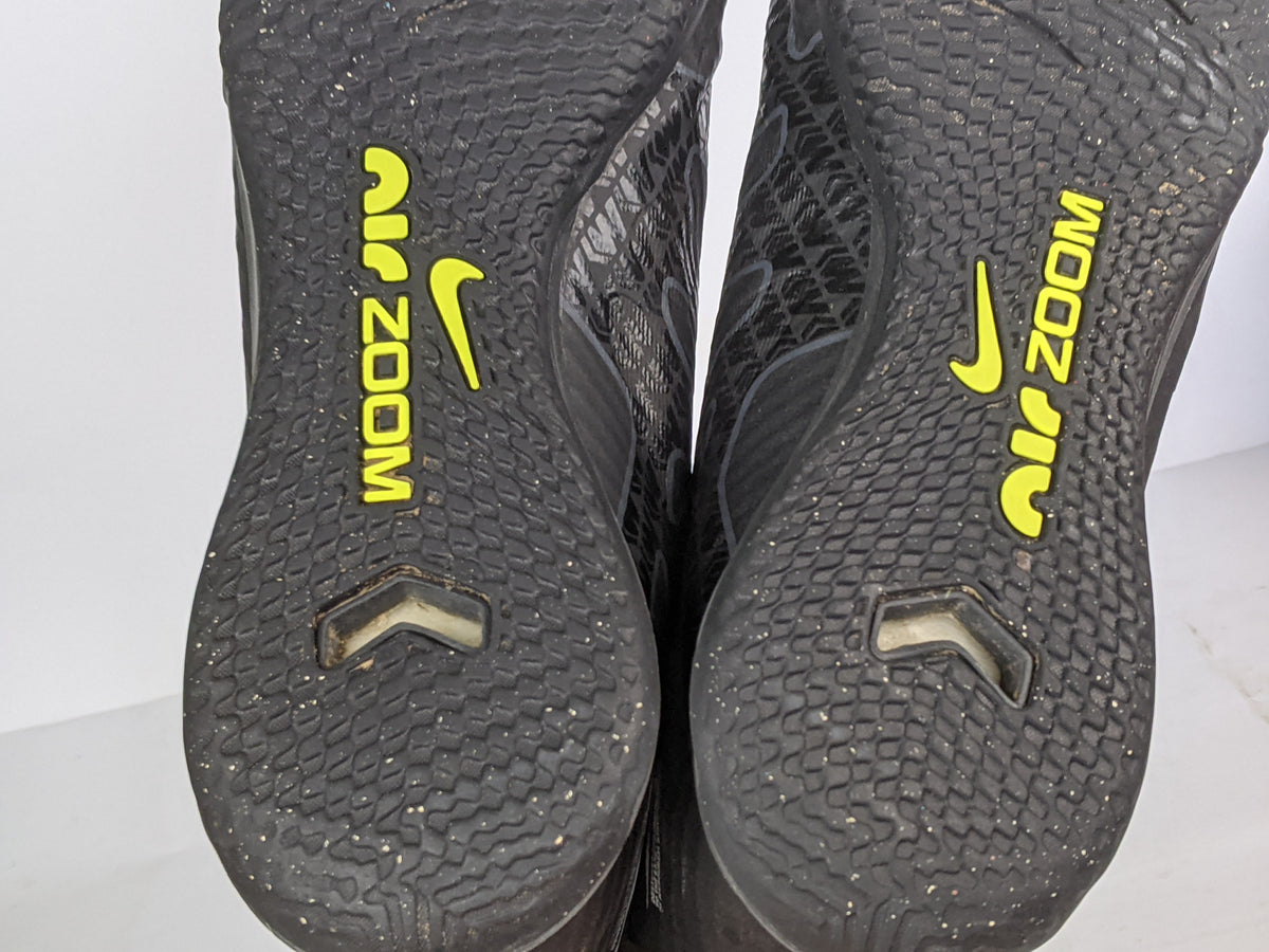 Nike Air Zoom Mercurial Vapor 15 Academy IC - Black/Smoke Grey/Summit White/Volt