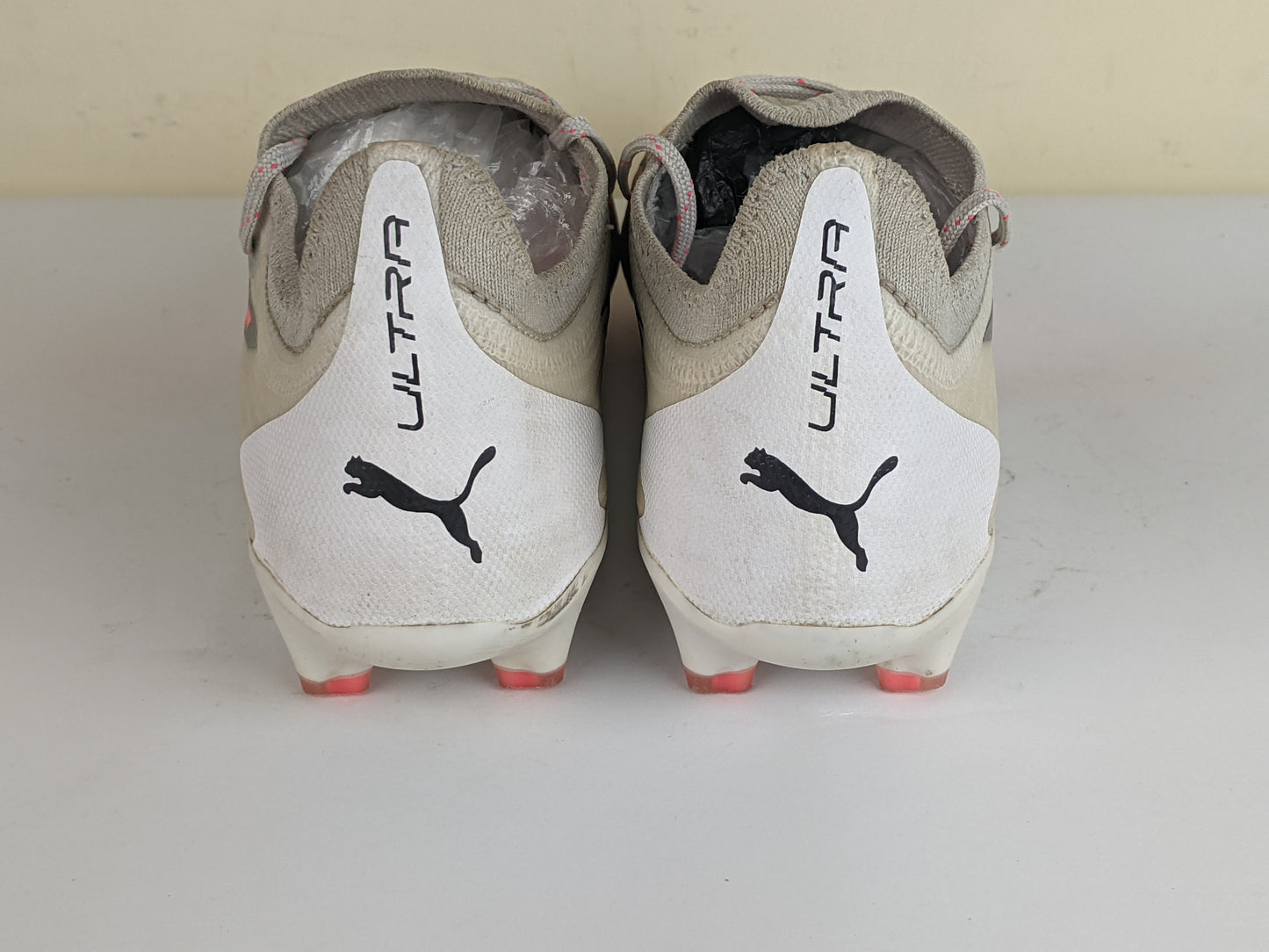PUMA Ultra Ultimate FG/AG Breakthrough - White/Black/Fire Orchid