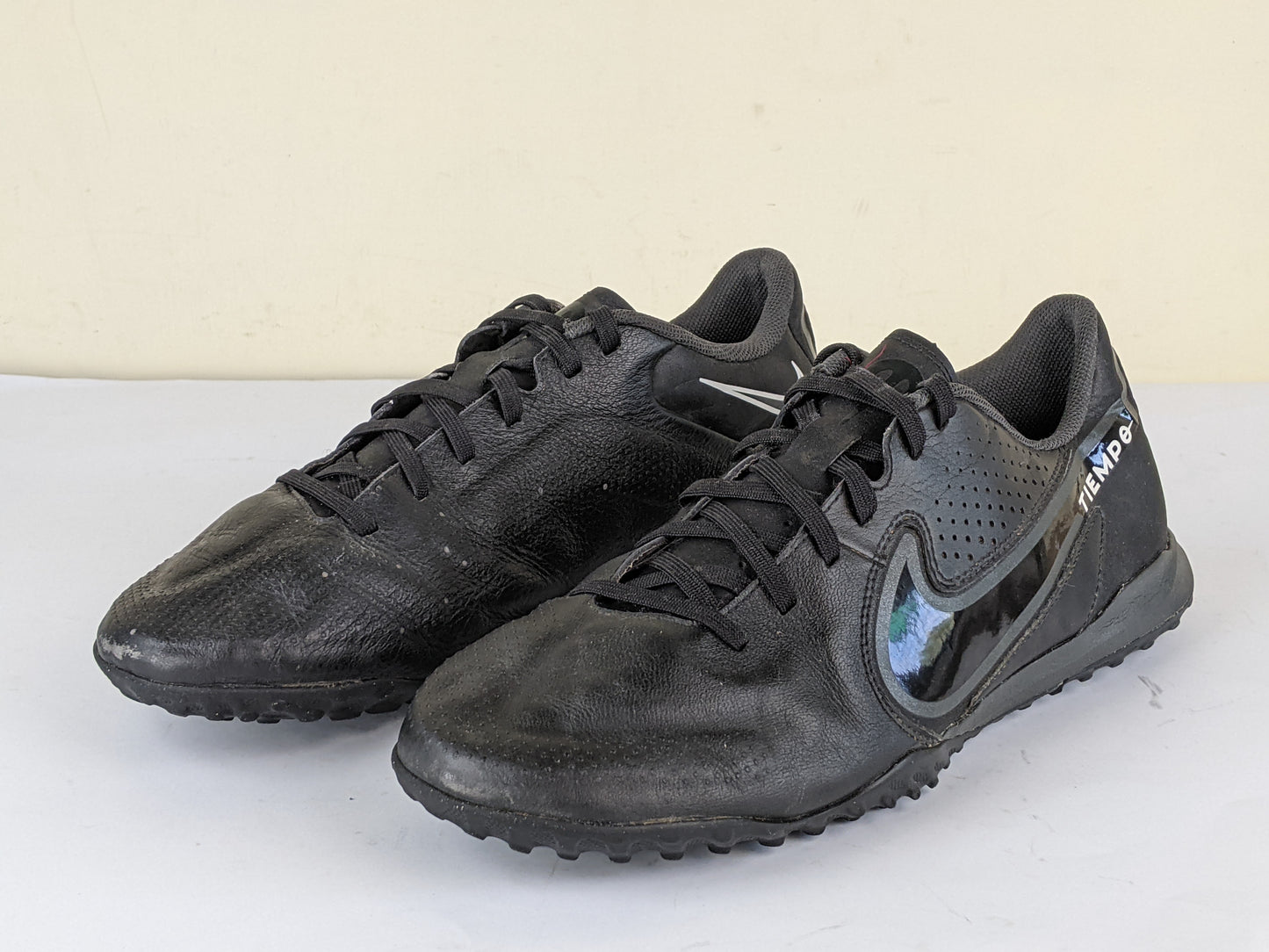 Nike Tiempo Legend 9 Academy TF - Black/Smoke Grey/Summit White