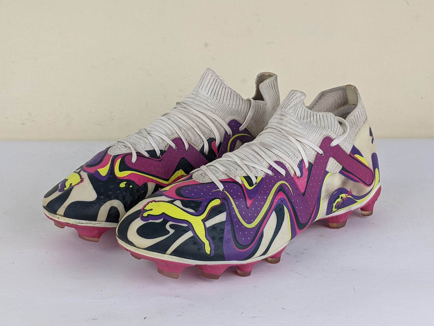 PUMA Future Match FG/AG Creativity - PUMA White/Team Violet/Fluro Yellow LIMITED EDITION