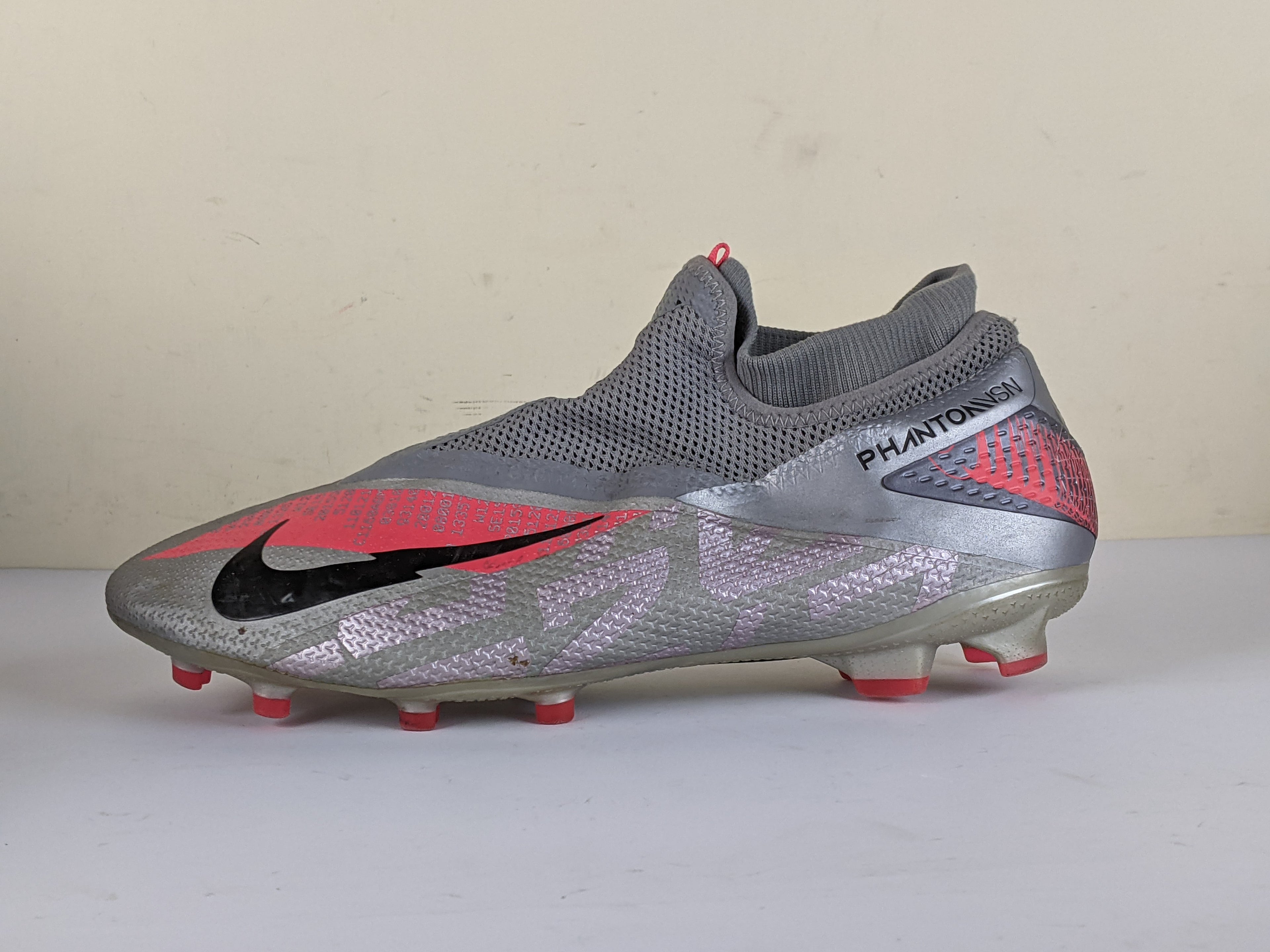 Nike Phantom Vision 2 Pro DF FG Neighbourhood - Metallic Bomber Grey/Black/Particle Grey