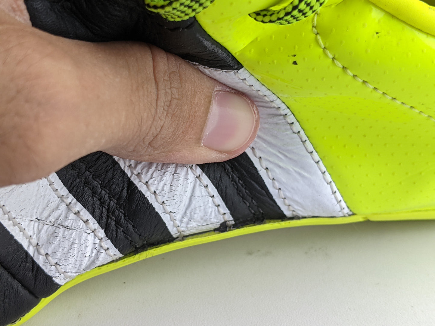 adidas Ace 15.3 IN 'Black/Green' (Slightly Damaged)