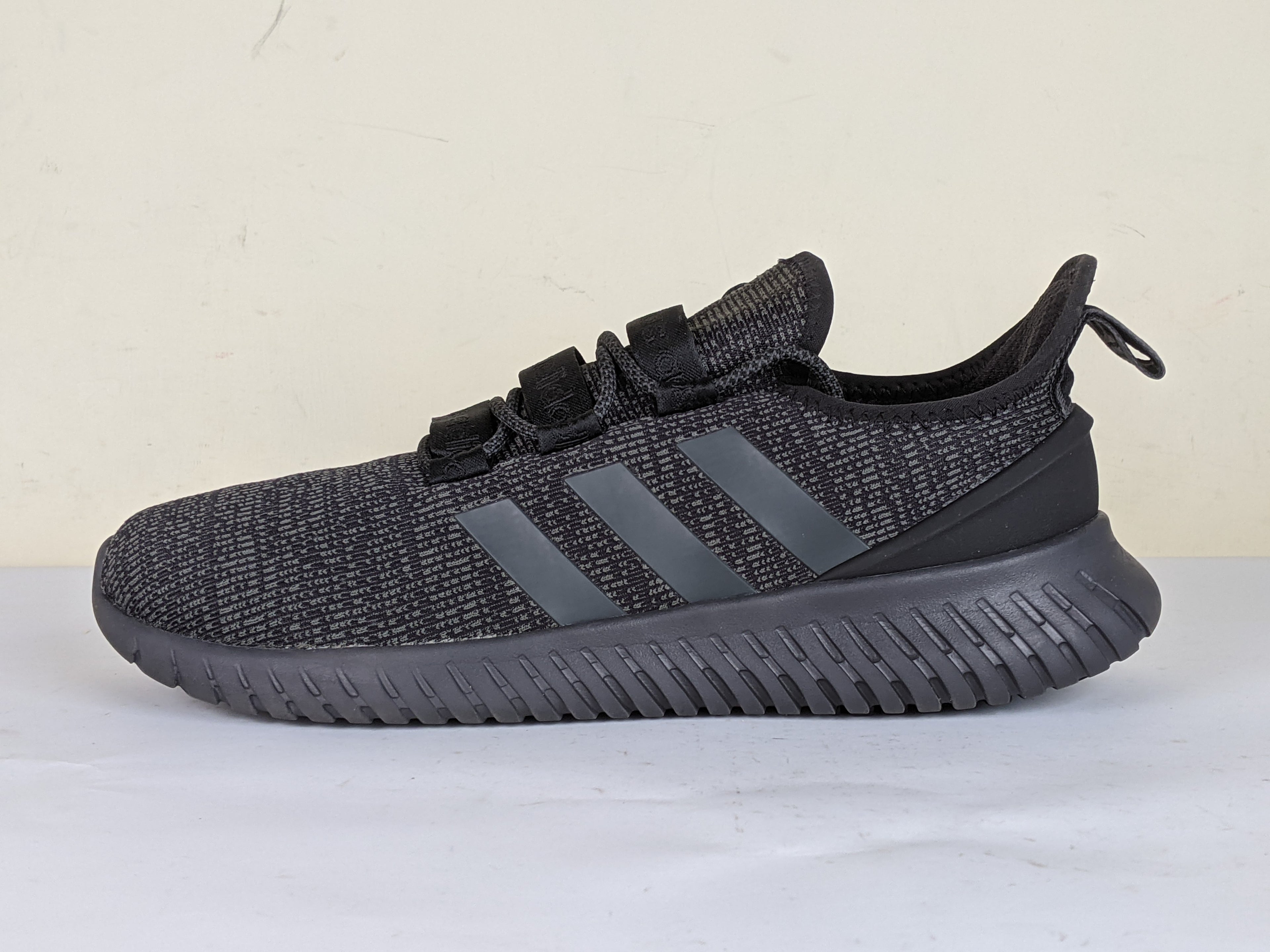 adidas Kaptir 'Core Black'