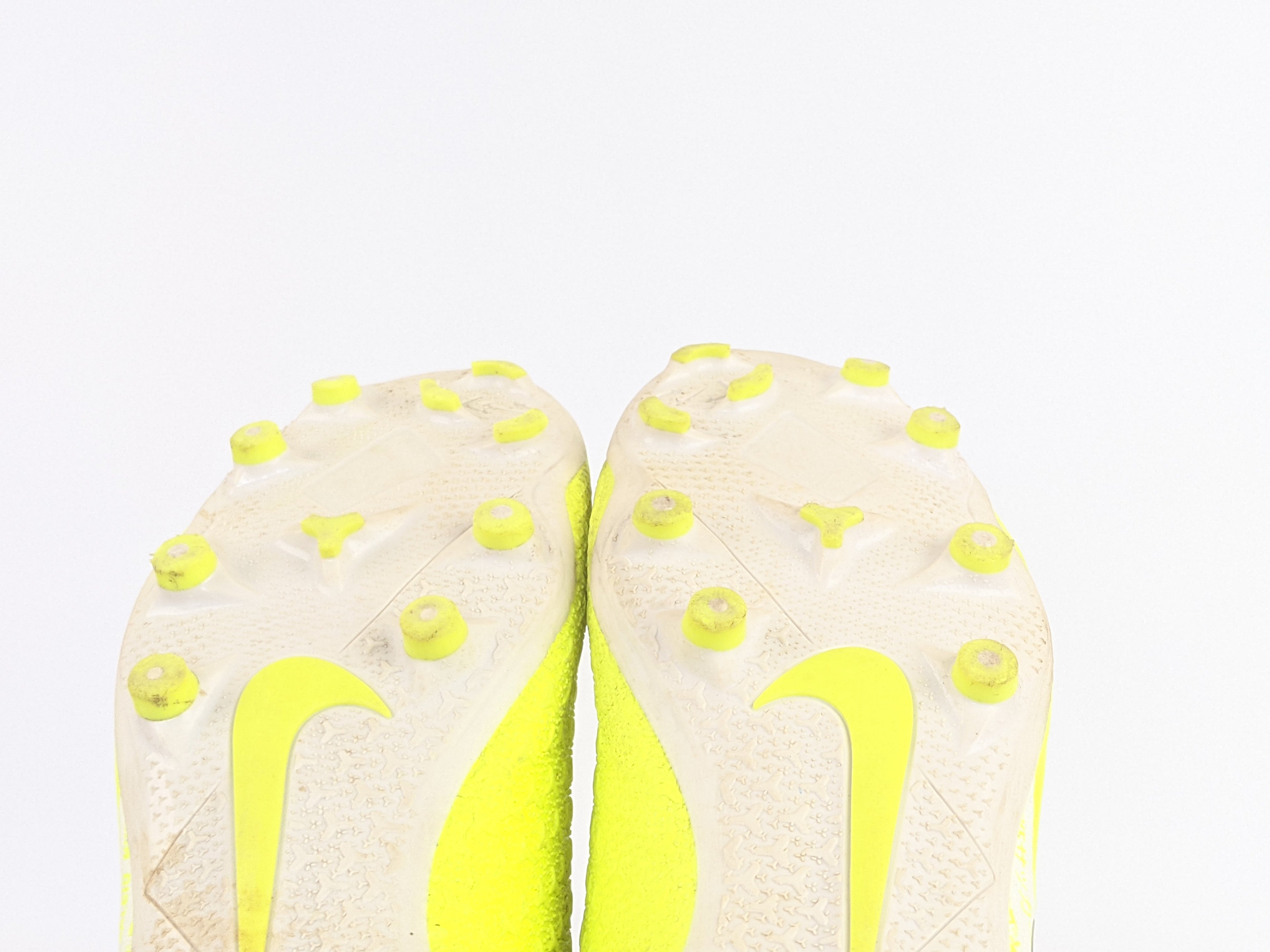 Nike Phantom VSN Pro DF FG 'Volt/White