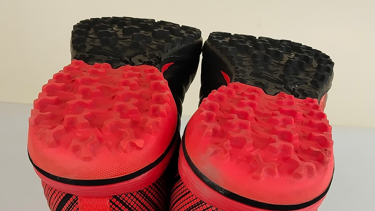 Puma One 5.3 TT TF 'Red/Black