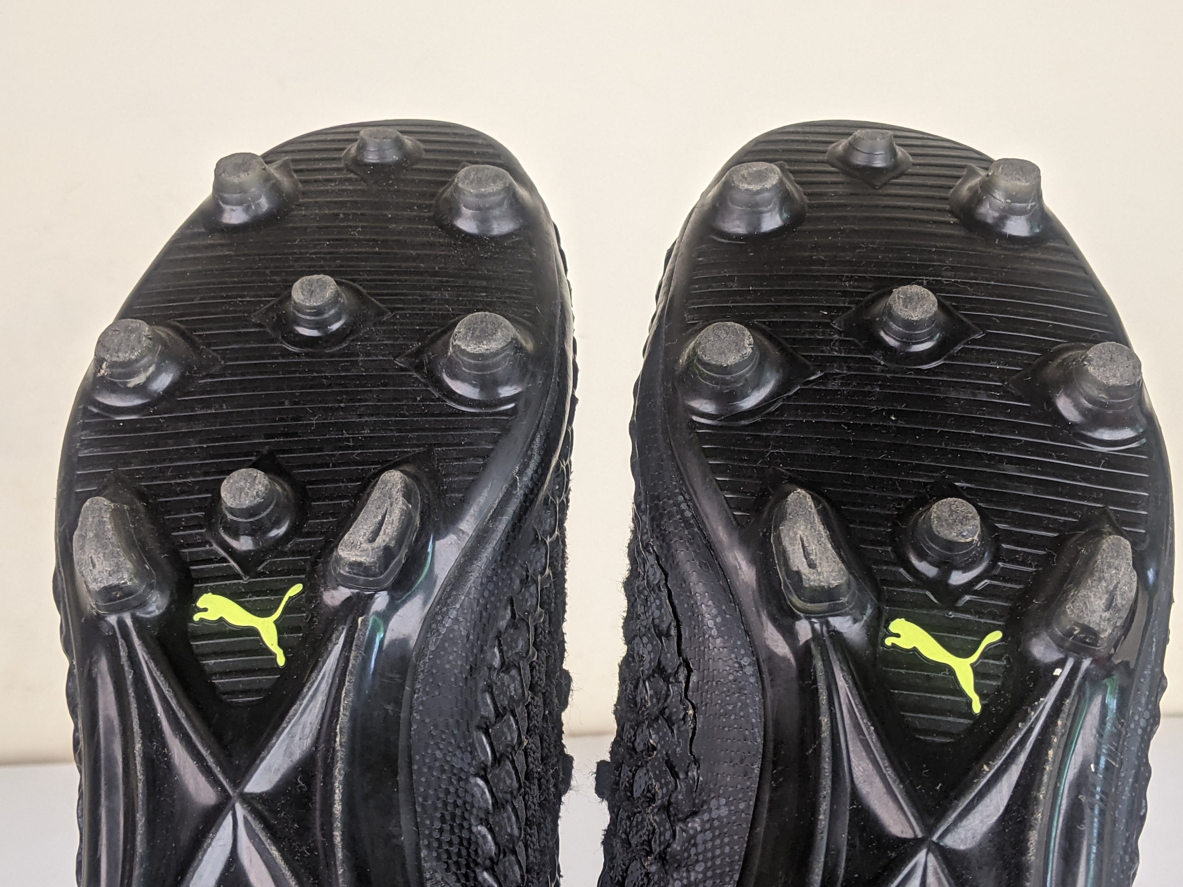 Puma Future 18.2 Netfit FG 'Black/Green' (Slightly Damaged)