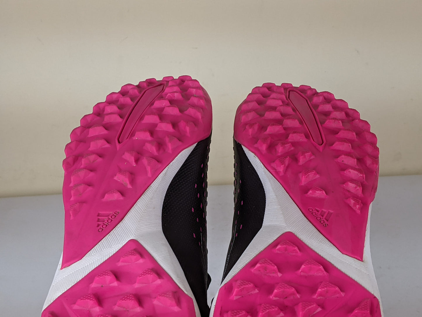 adidas Predator Accuracy .3 TF Own Your Football - Core Black/Footwear White/Shock Pink
