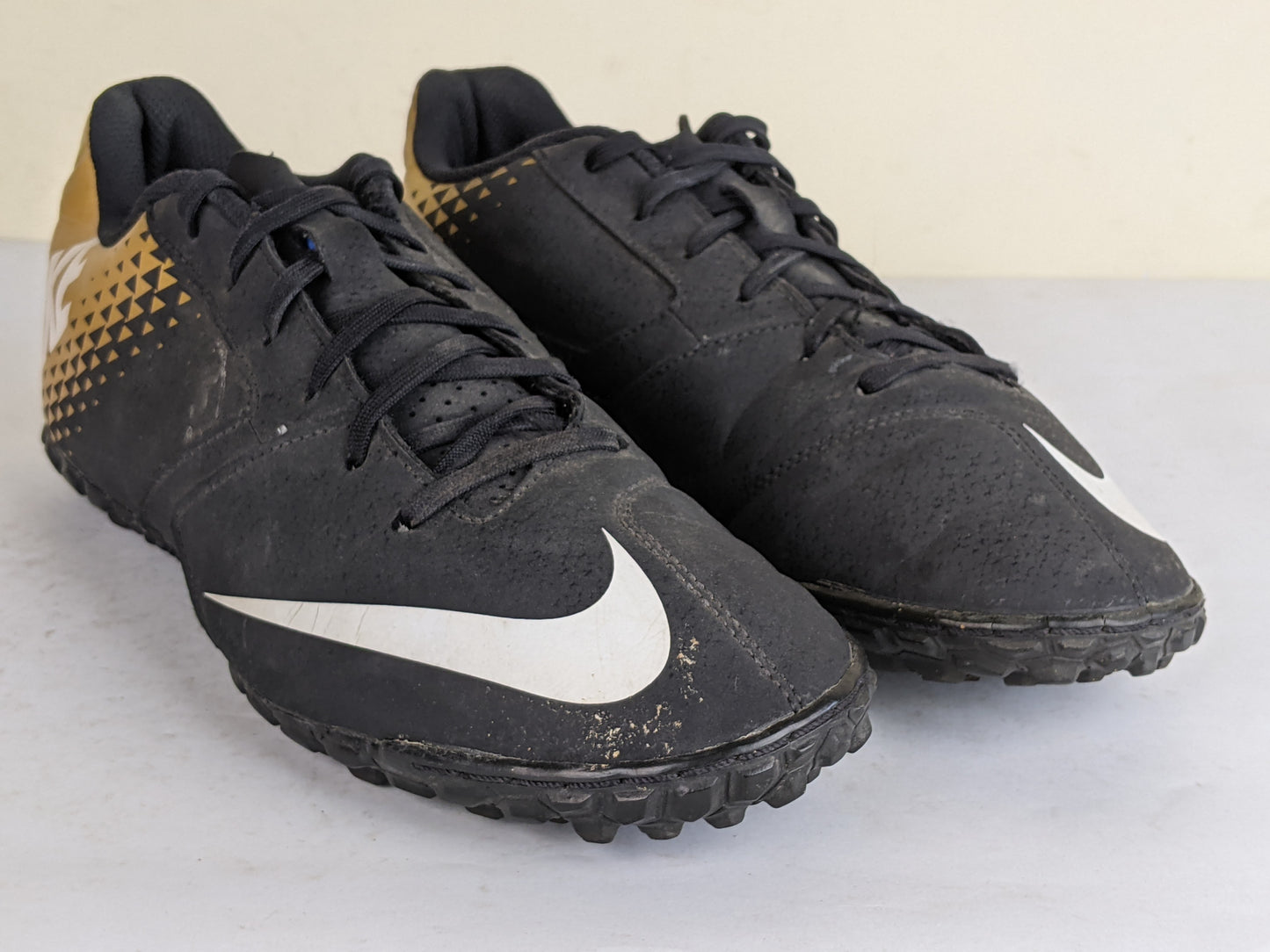 Nike Bombax TF 'Black/Gold