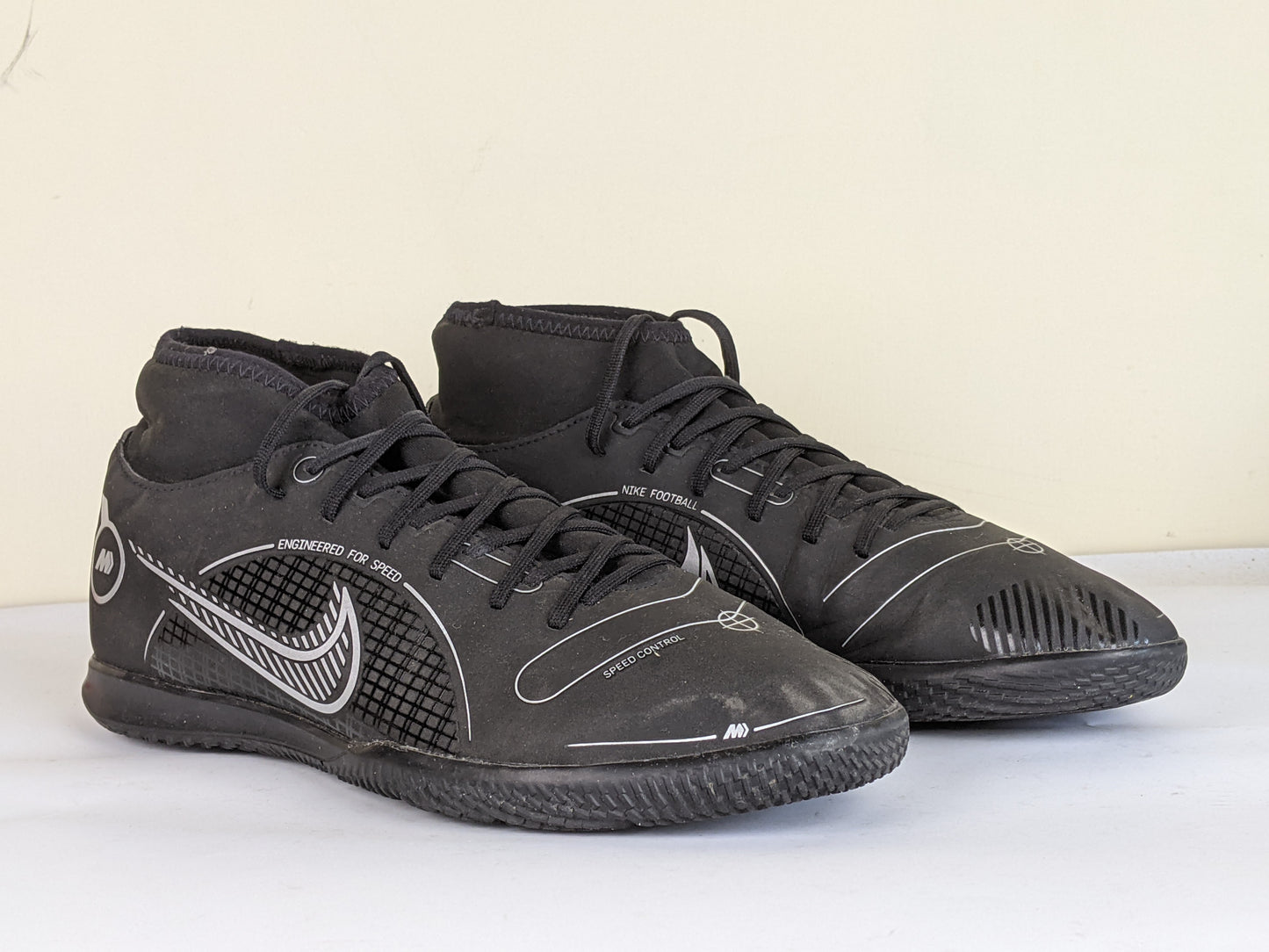 Nike Mercurial Superfly 8 Club IC Shadow - Black/Metallic Silver/Medium Ash