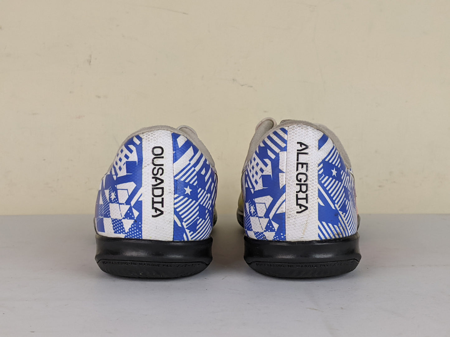 Nike Mercurial Vapor 13 Academy IC NJR Jogo Prismatico - White/Black/Racer Blue/Volt Kids