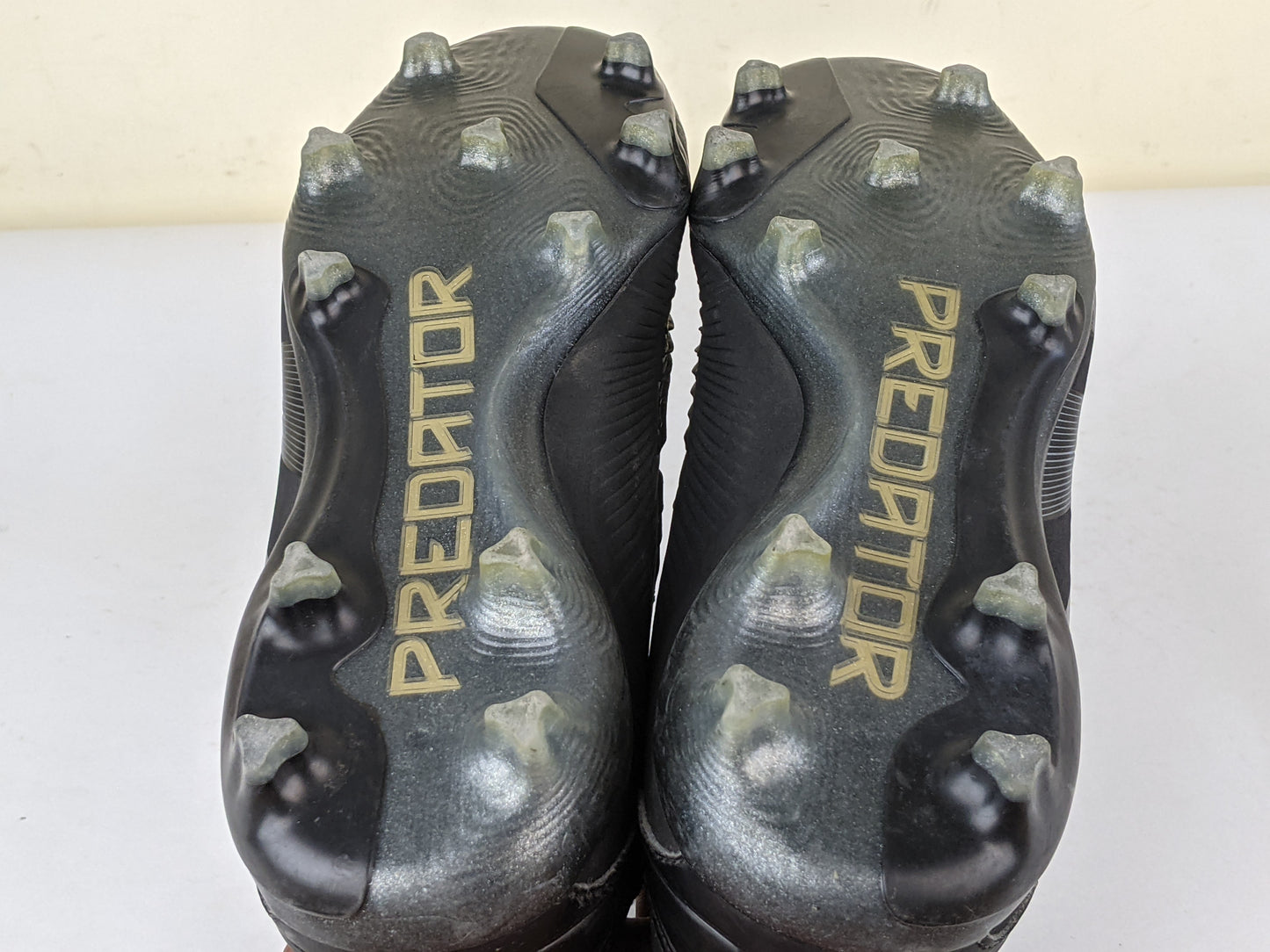 adidas Predator Pro FG Dark Spark - Core Black/Carbon/Gold Metallic