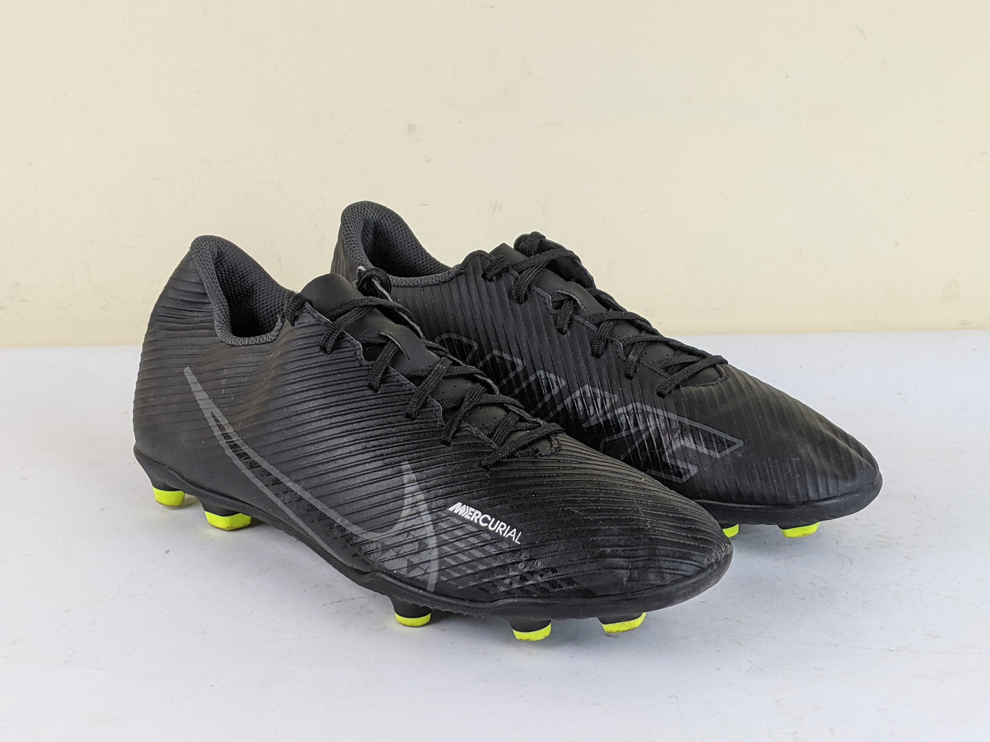 Nike Mercurial Vapor 15 Club MG - Black/Dark Smoke Grey/Summit White/Volt