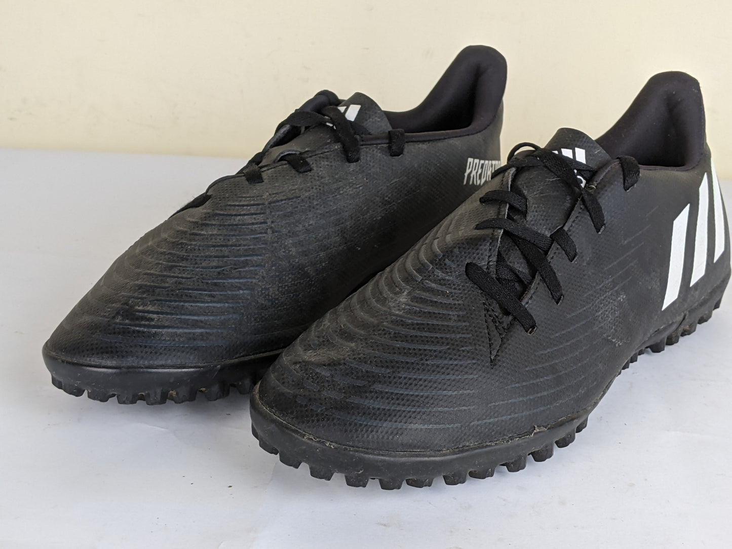 adidas Predator Edge .4 TF Shadowportal - Core Black/Footwear White/Vivid Red