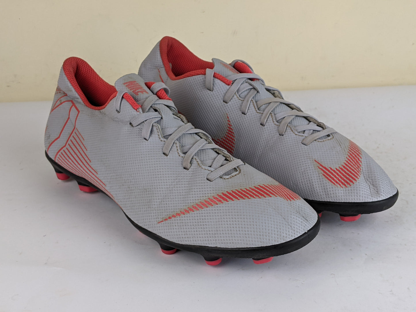 Nike Mercurial Vapor 12 Club FG 'Wolf Grey/Crimson