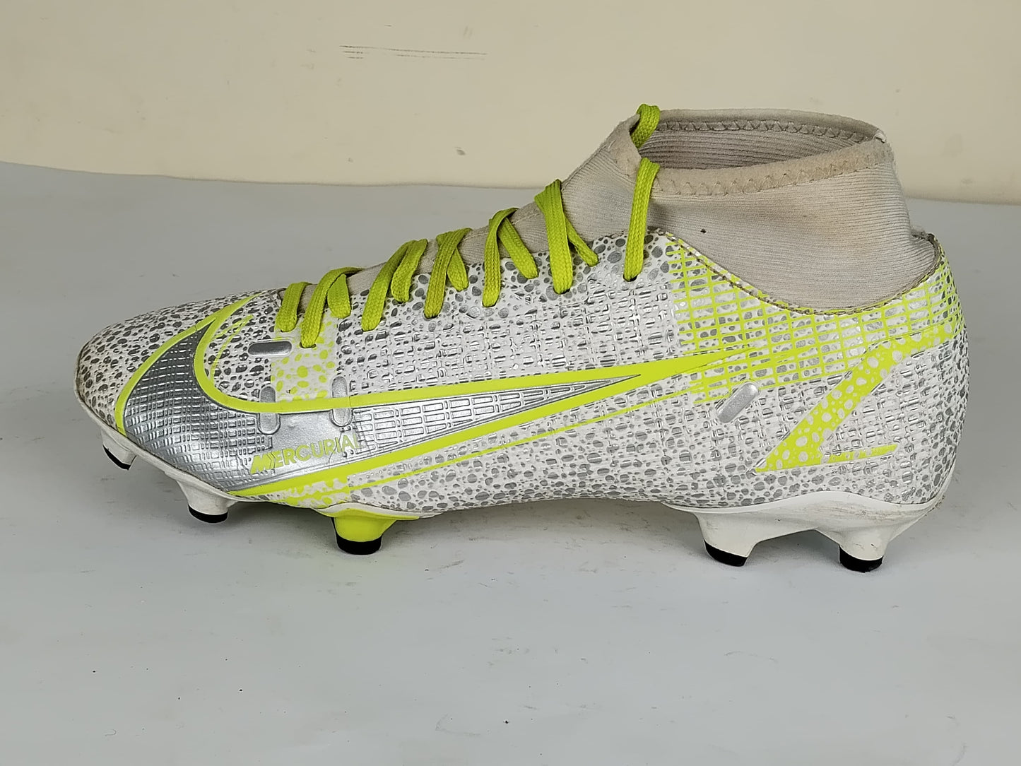 Nike Mercurial Superfly 8 Academy MG Silver Safari - White/Black/Metallic Silver/Volt
