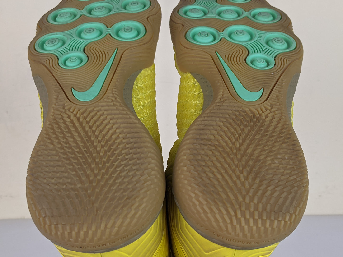 Nike React Gato IC Small Sided - Opti Yellow/Black/Gum Light Brown