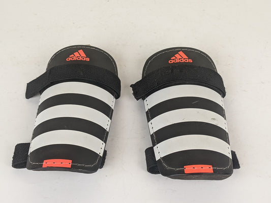 adidas Predator Shin Guards 'Black/White