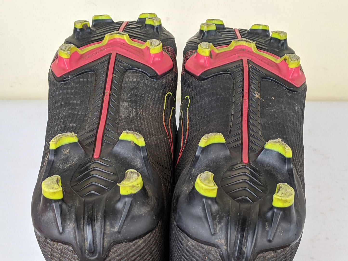 Nike Mercurial Vapor 14 Academy MG Black x Prism - Black/Yellow/Red