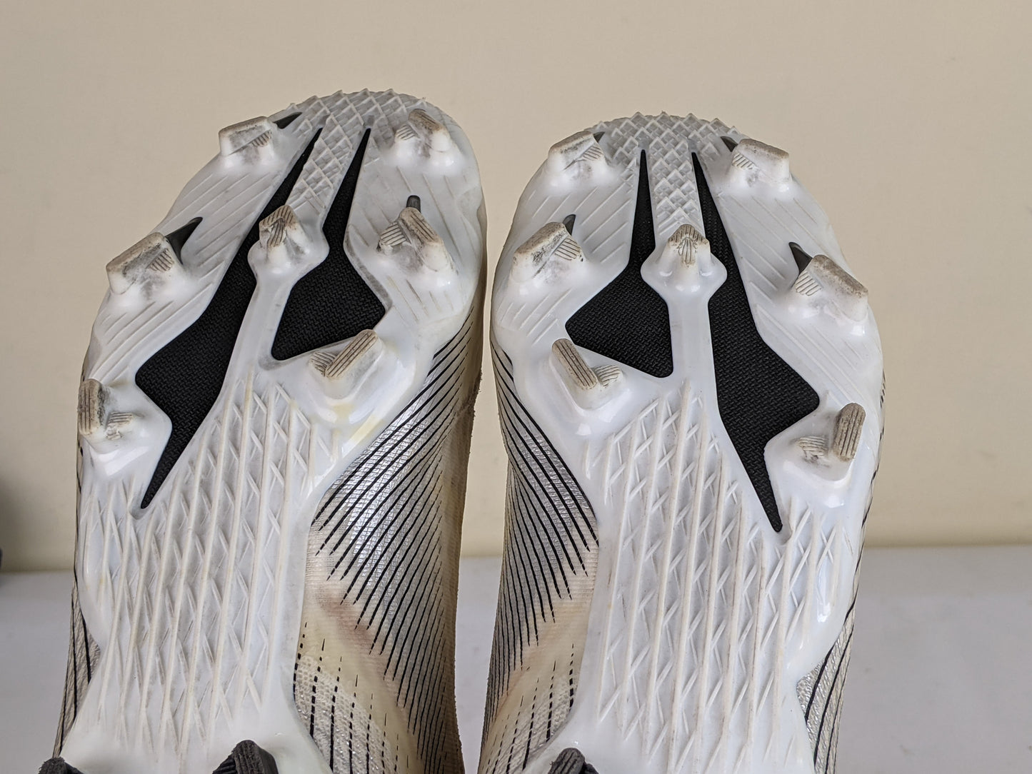 adidas X Ghosted .3 Laceless FG/AG Inflight - Footwear White/Core Black/Silver Metallic