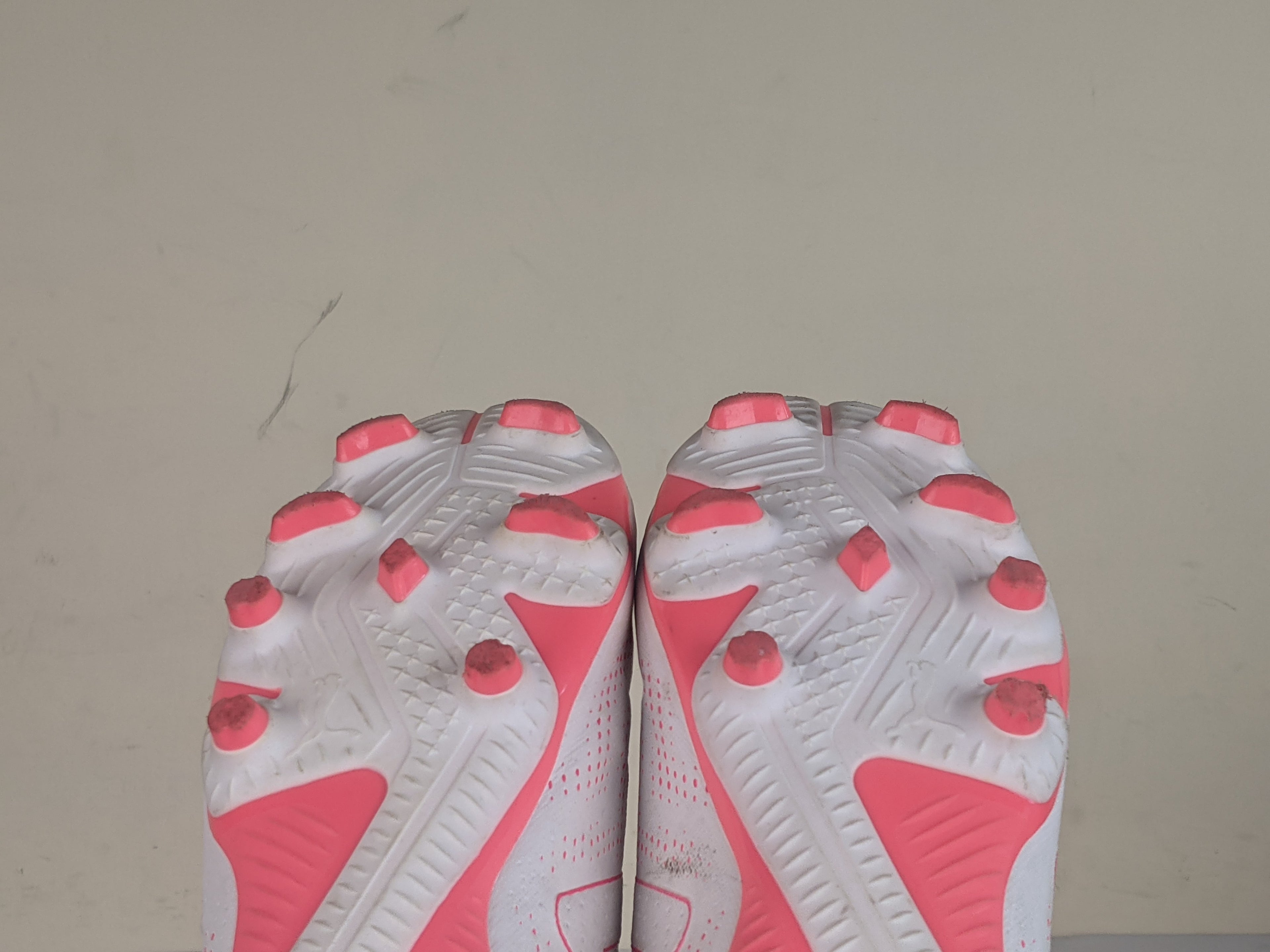 PUMA Future Play FG/AG Breakthrough - PUMA White/Fire Orchid Kids