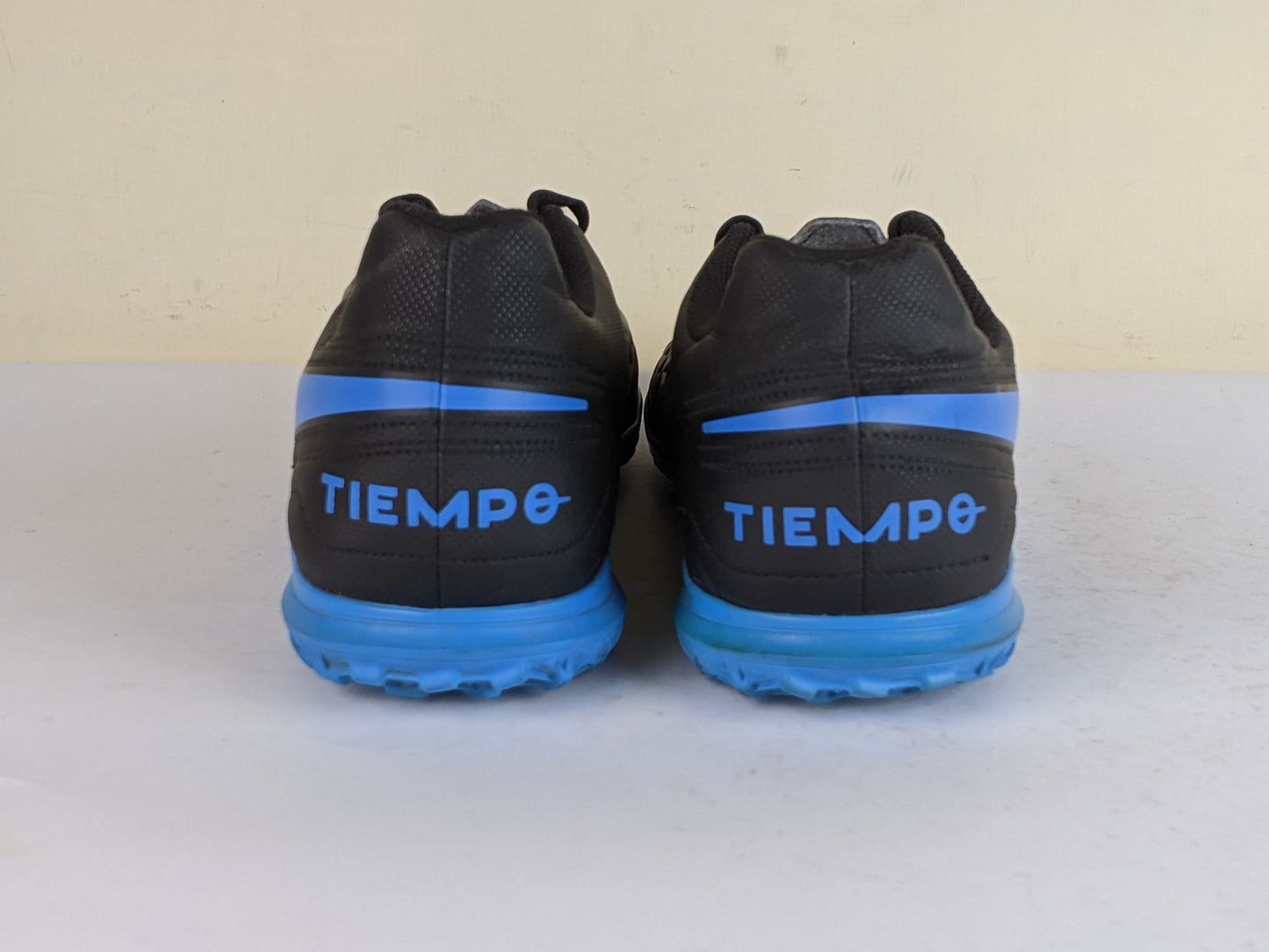 Nike Tiempo Legend 8 Club TF Under The Radar - Black/Blue Hero