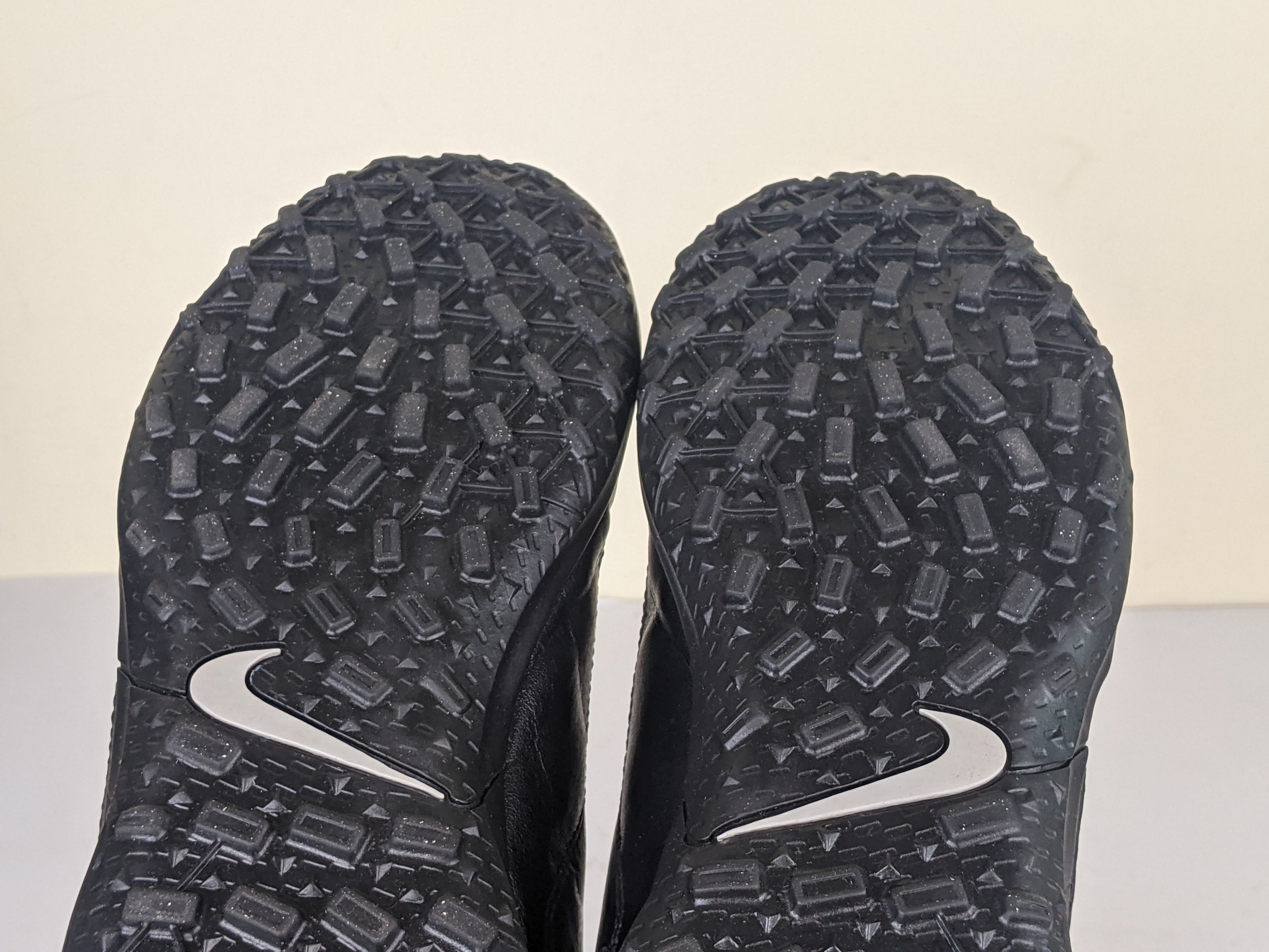 Nike Tiempo Legend 9 Club TF Shadow - Black/Anthracite