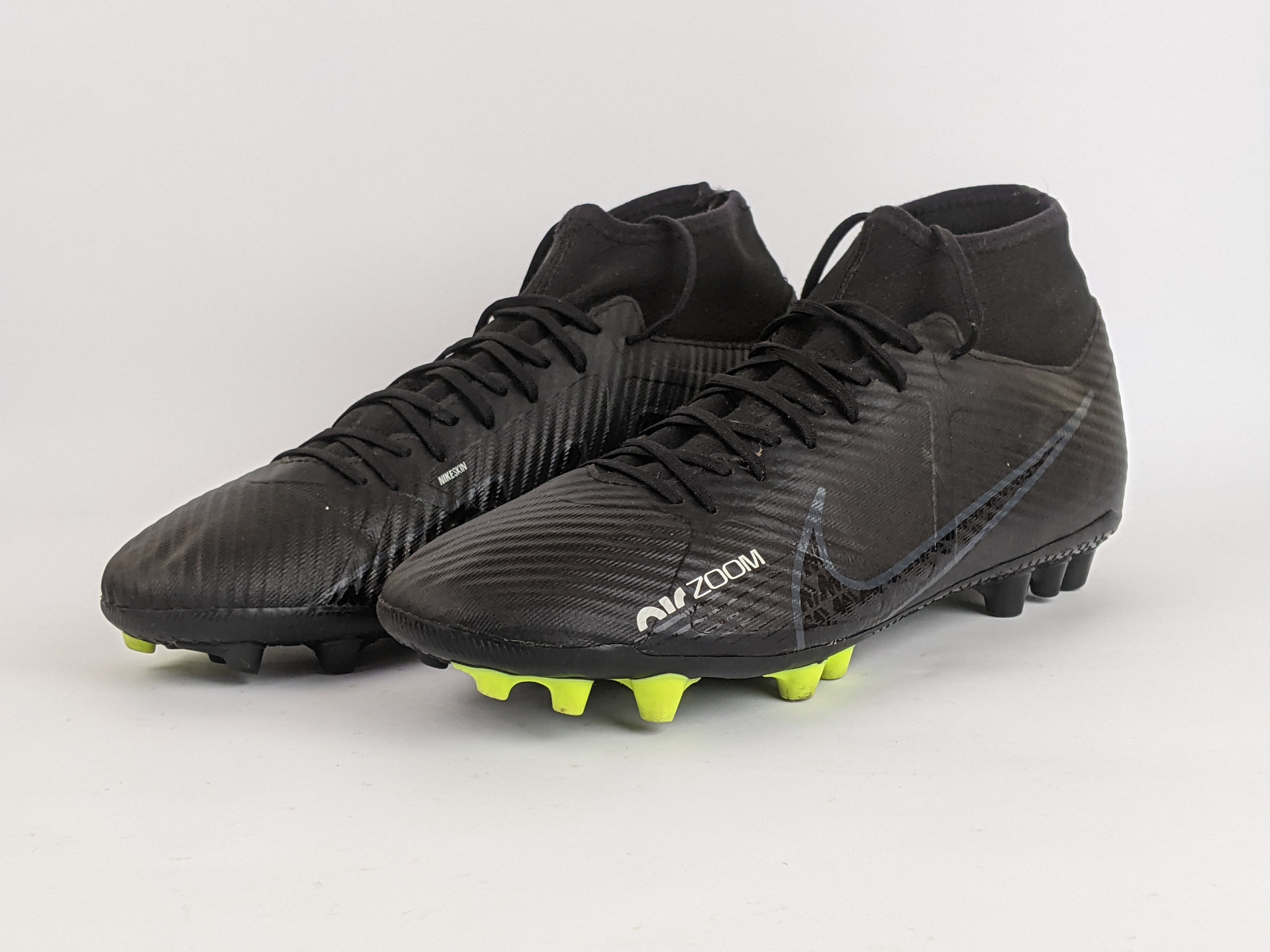 Nike Air Zoom Mercurial Superfly 9 Academy AG - Black/Dark Smoke Grey/Summit White/Volt