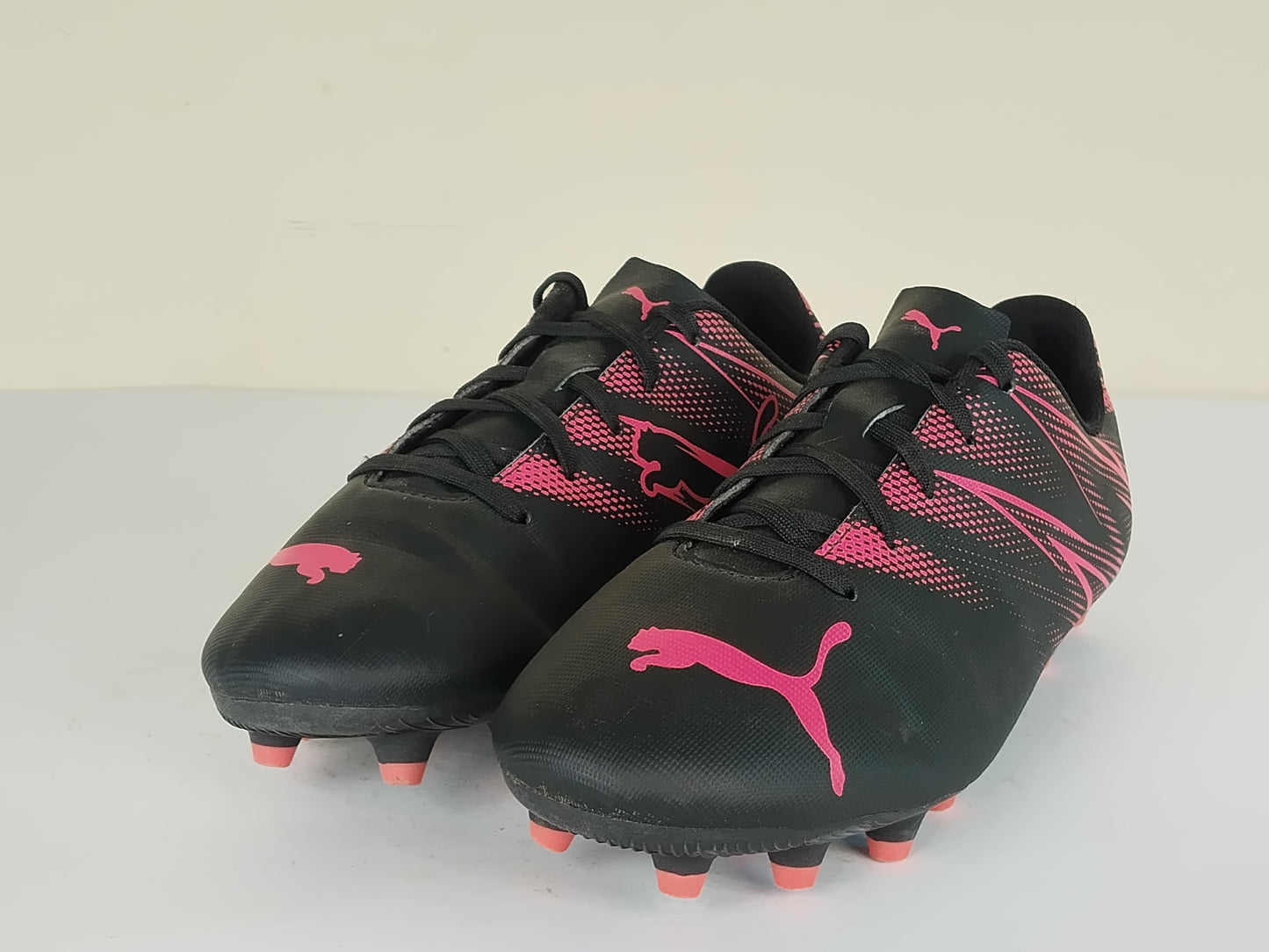 Puma Attacanto FG 'Black/Red