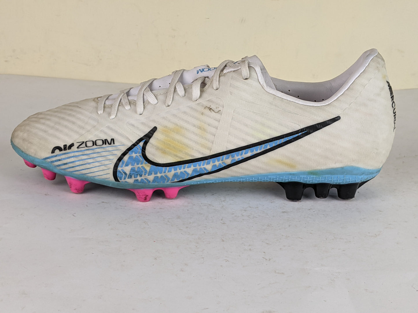 Nike Air Zoom Mercurial Vapor 15 Academy AG Blast - White/Baltic Blue/Pink Blast