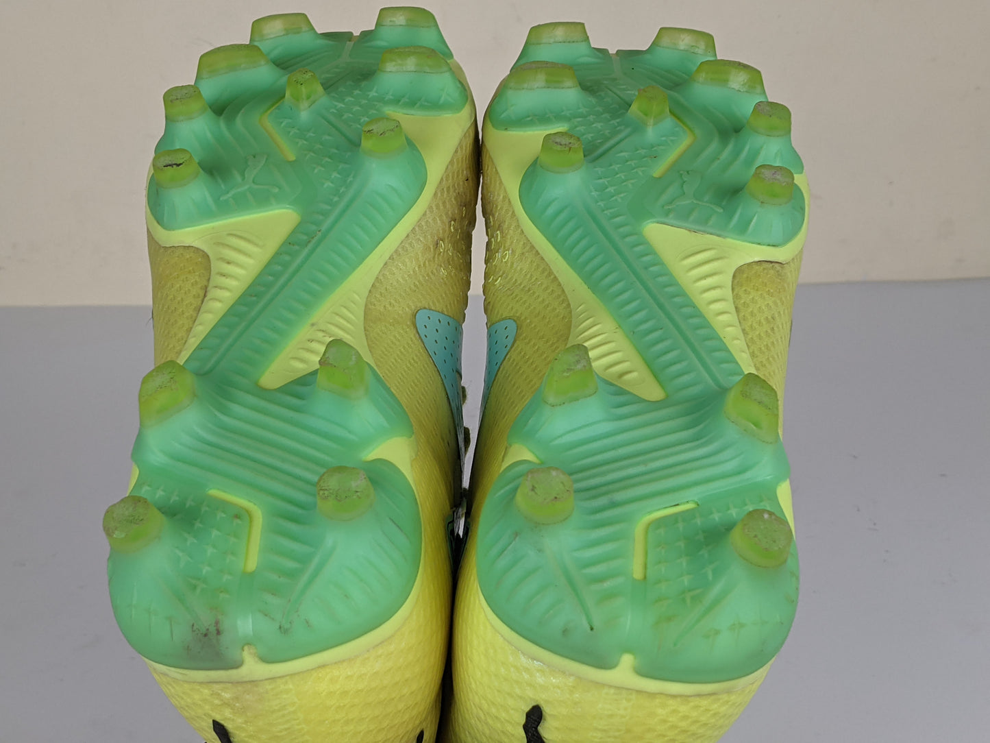 PUMA Future Pro FG/AG Pursuit - Fast Yellow/PUMA Black/Electric Peppermint