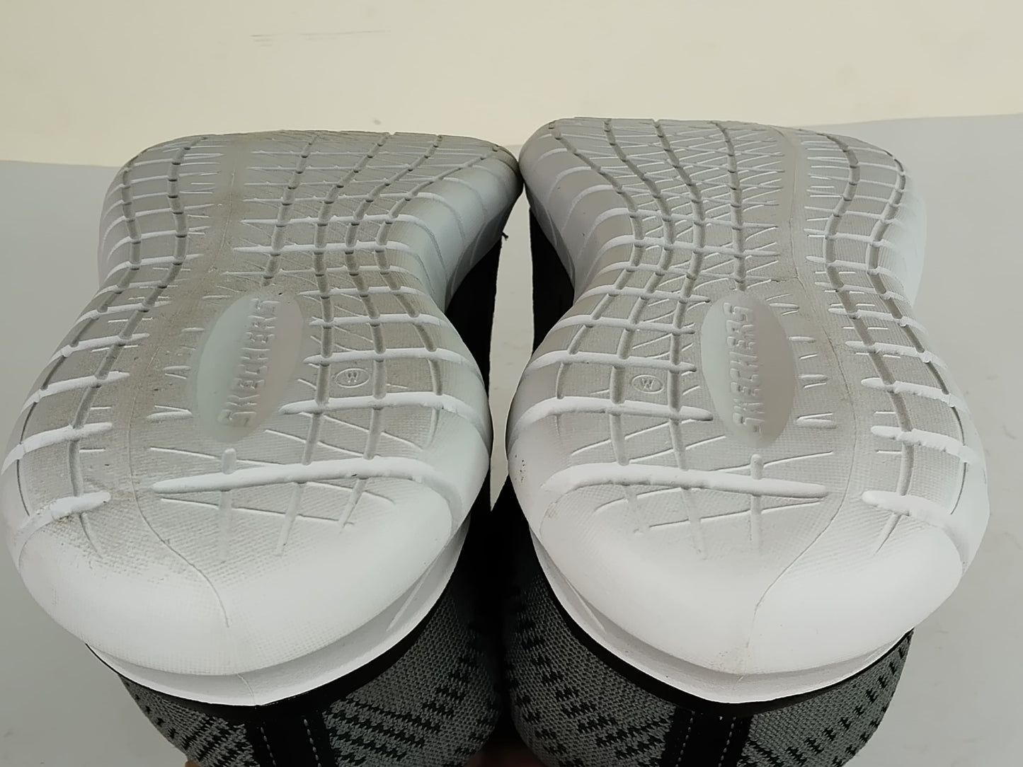 Skechers Overhaul Debbier Wide Walking Shoe 'Charcoal Black' (Brand New)