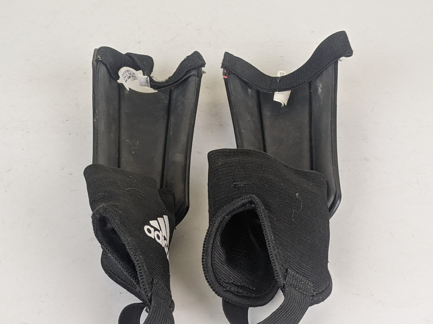 adidas Predator Mutator Shin Guards 'Black/White