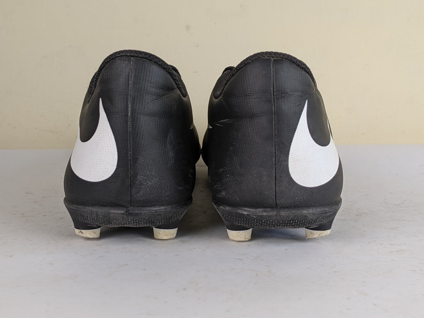 Nike Bravata II FG 'Black/White