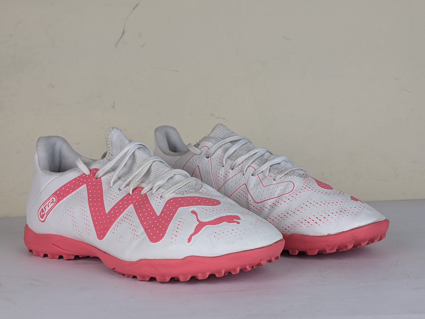 PUMA Future Play TT Breakthrough - PUMA White/Red