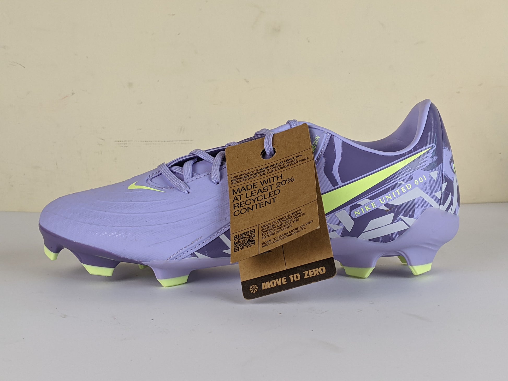 Nike Phantom GX II Academy MG United - Purple Agate/Barely Volt (Brand New)