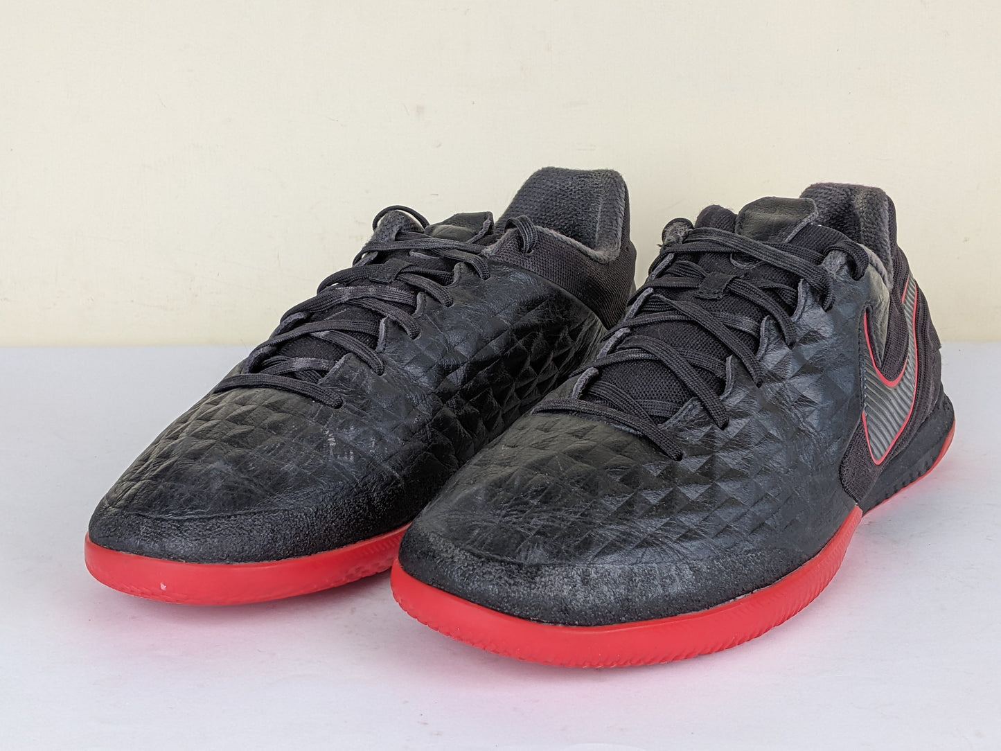 Nike Tiempo React Legend 8 Pro IC Black X Chile Red - Black/Chile Red/Dark Smoke Grey
