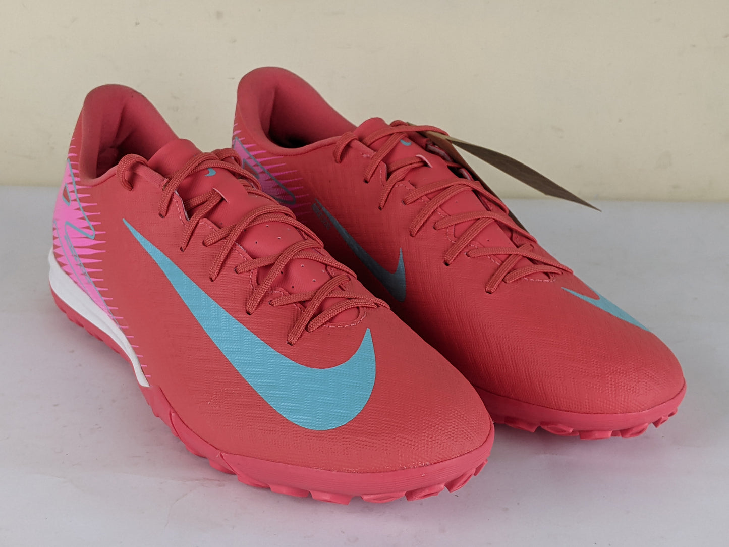 Nike Air Zoom Mercurial Vapor 16 Academy TF Mad Energy - Ember Glow/Aurora Green (Brand New)