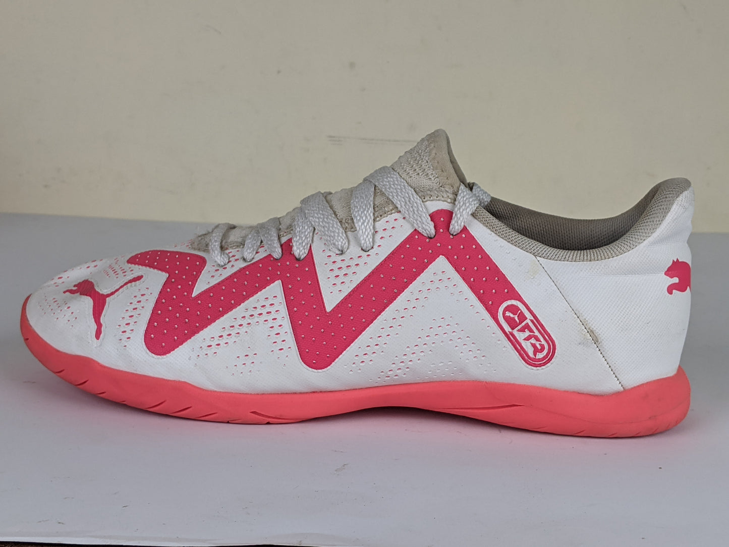 PUMA Future Play IT Breakthrough - PUMA White/Fire Orchid