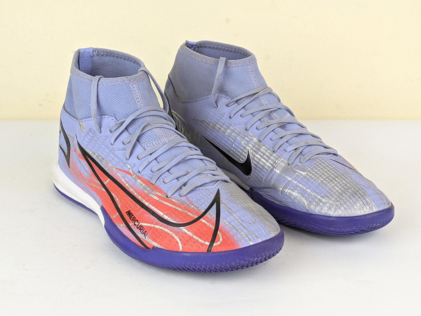 Nike Mercurial Superfly 8 Academy IC KM Flames - Light Thistle/Metallic Silver