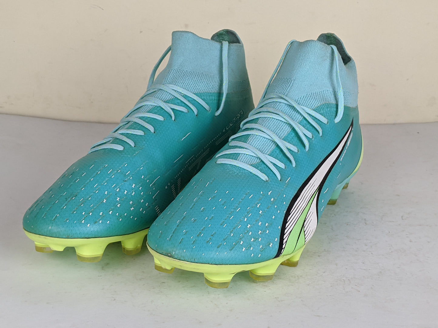 PUMA Ultra Pro FG/AG Pursuit - Electric Peppermint/PUMA White/Fast Yellow
