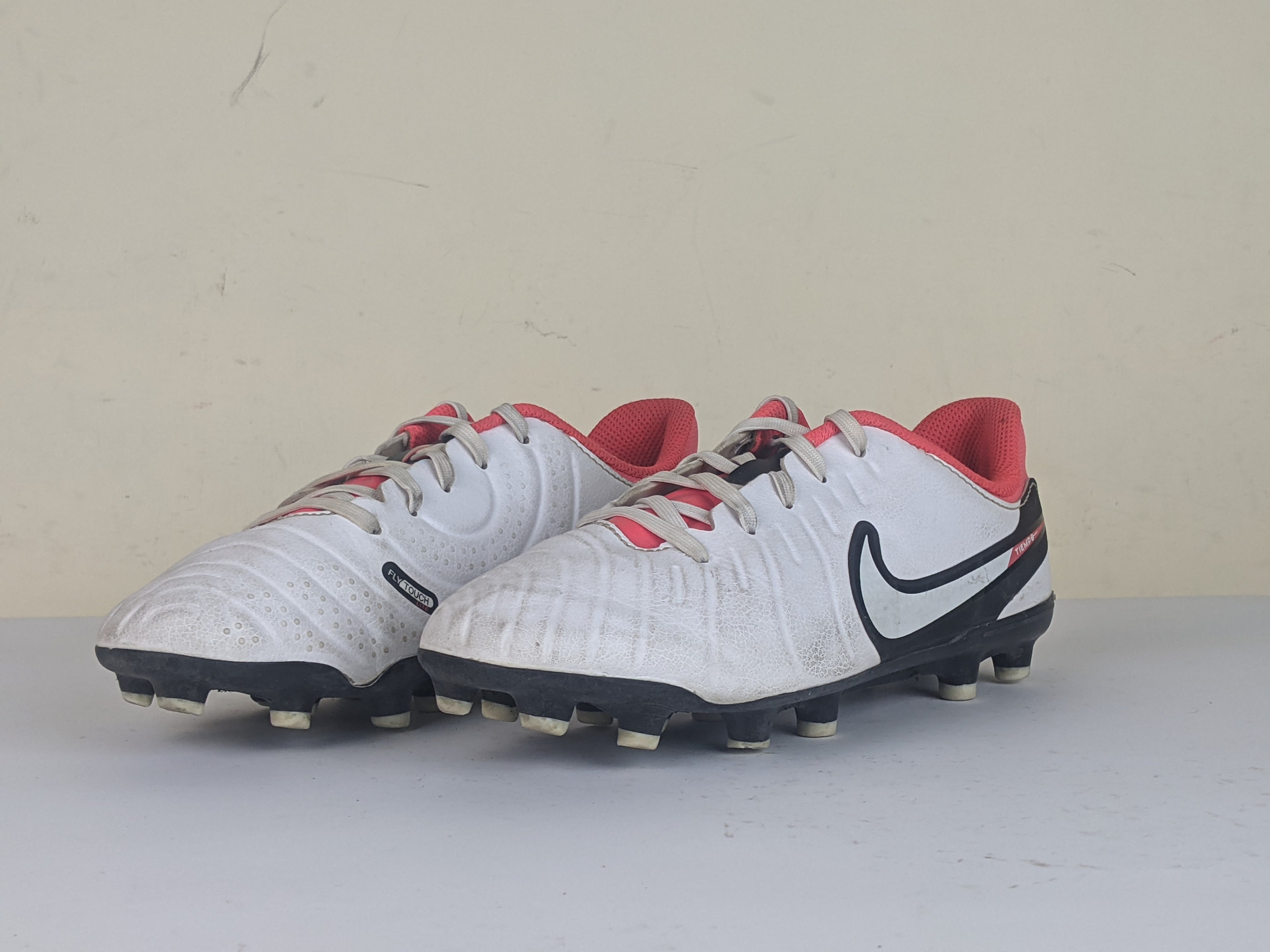 Nike Tiempo Legend 10 Academy MG Ready - White/Black/Bright Crimson Kids